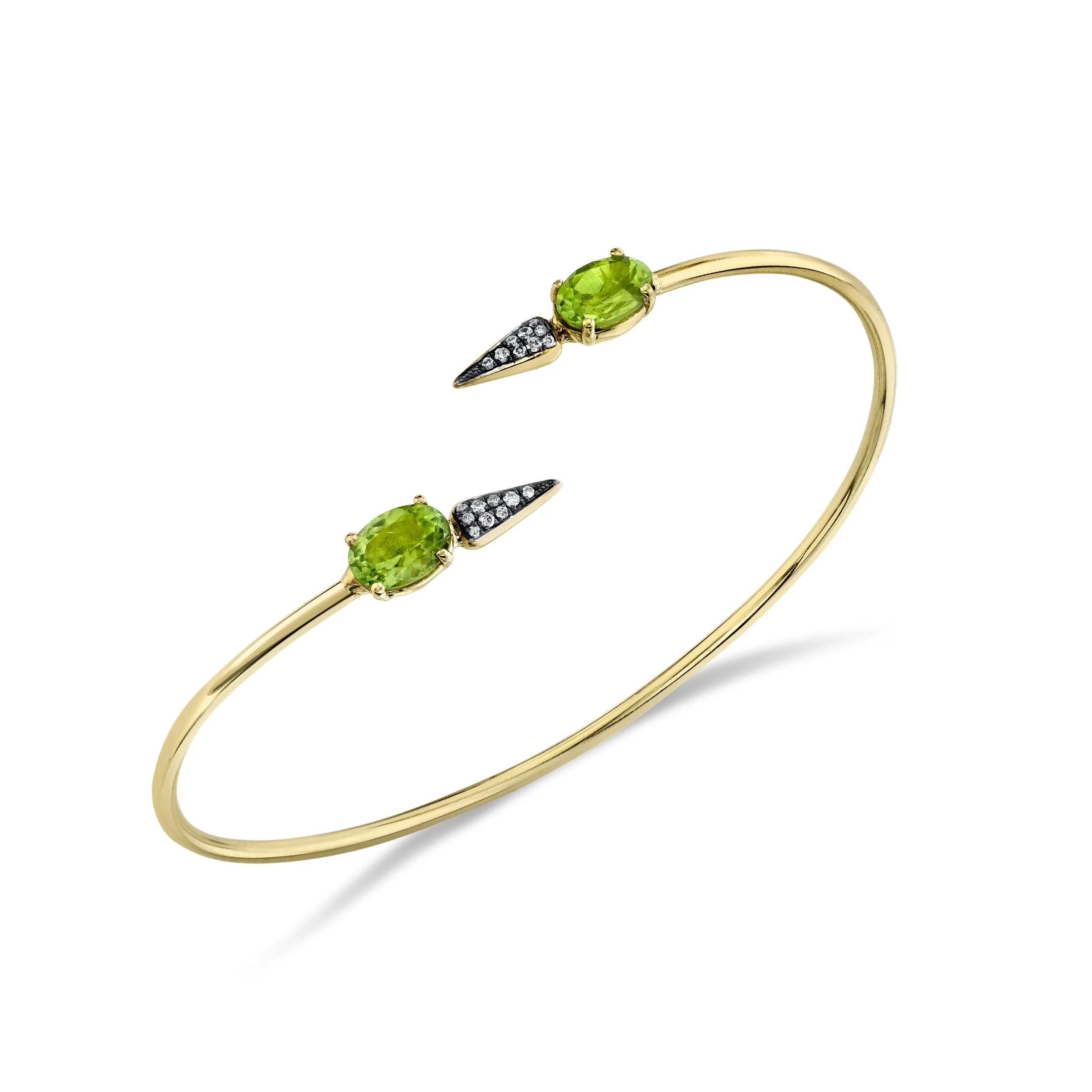 Pave Spear Twist Bangle - Diamond