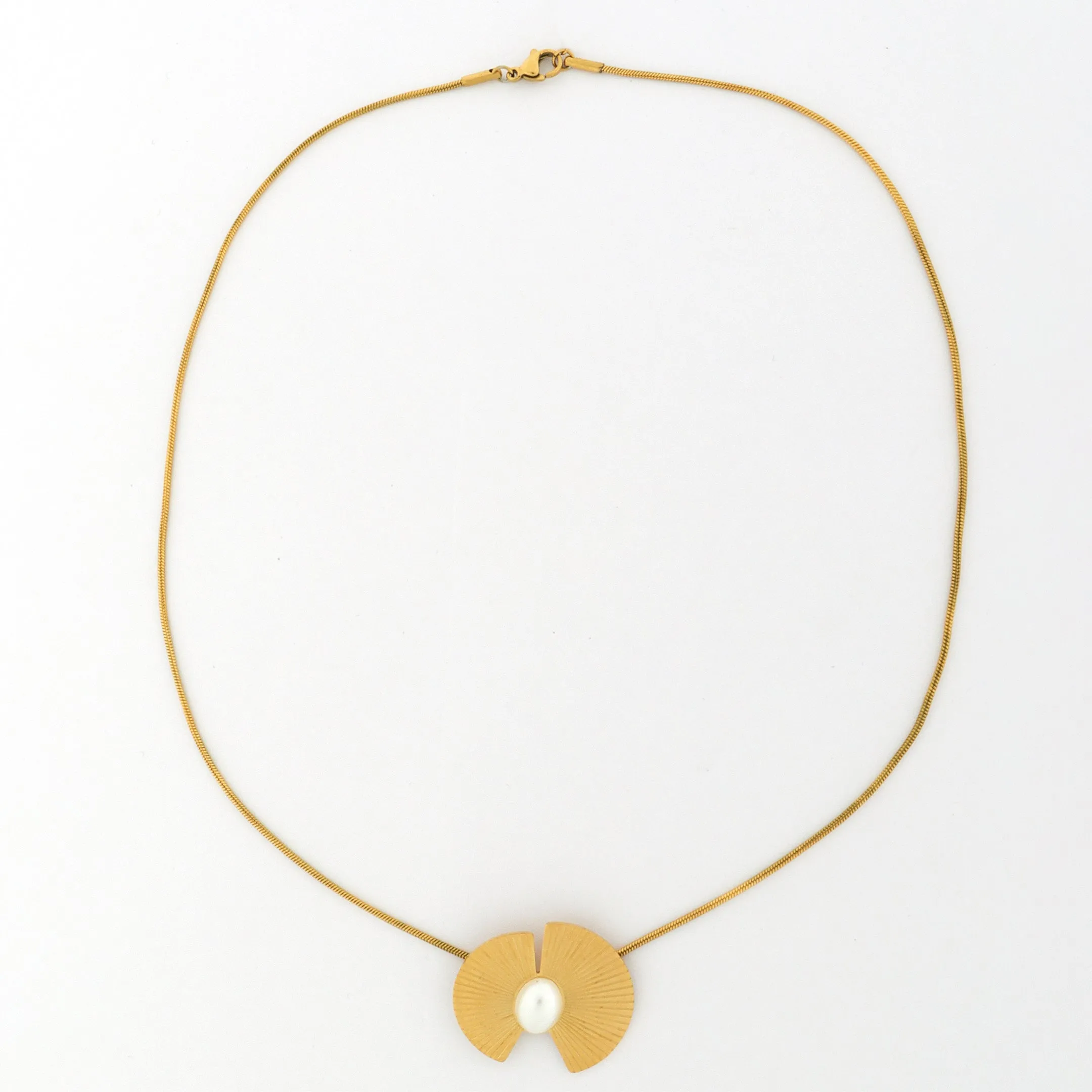 Pearl Wings Chain Necklace Gold Plated, Waterproof and Anti-Tarnish