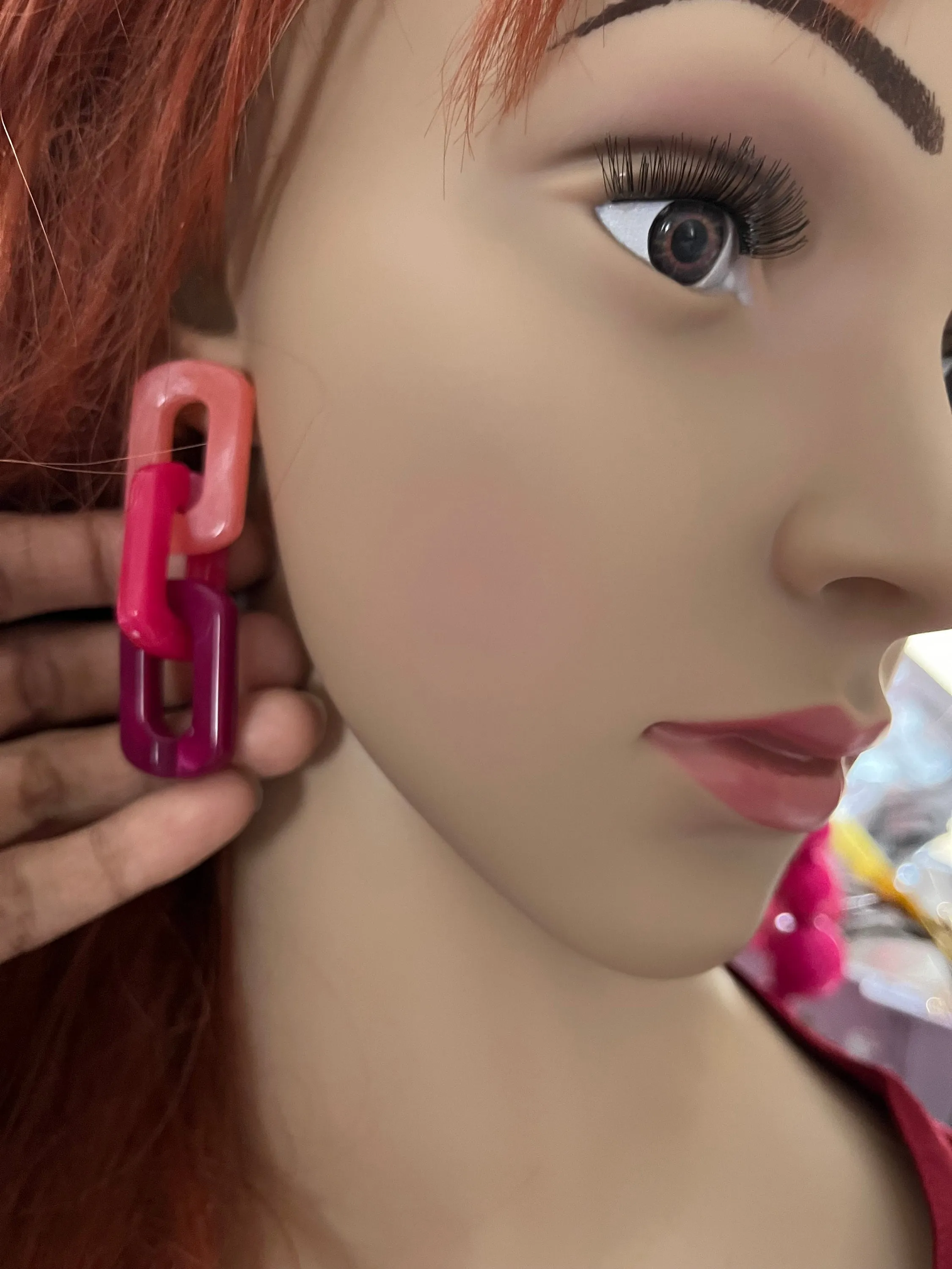 pink acrylic earrings , Big pink chain earring , fuchsia earrings , fuchsia acrylic chain earrings , chunky pink earrings , statement