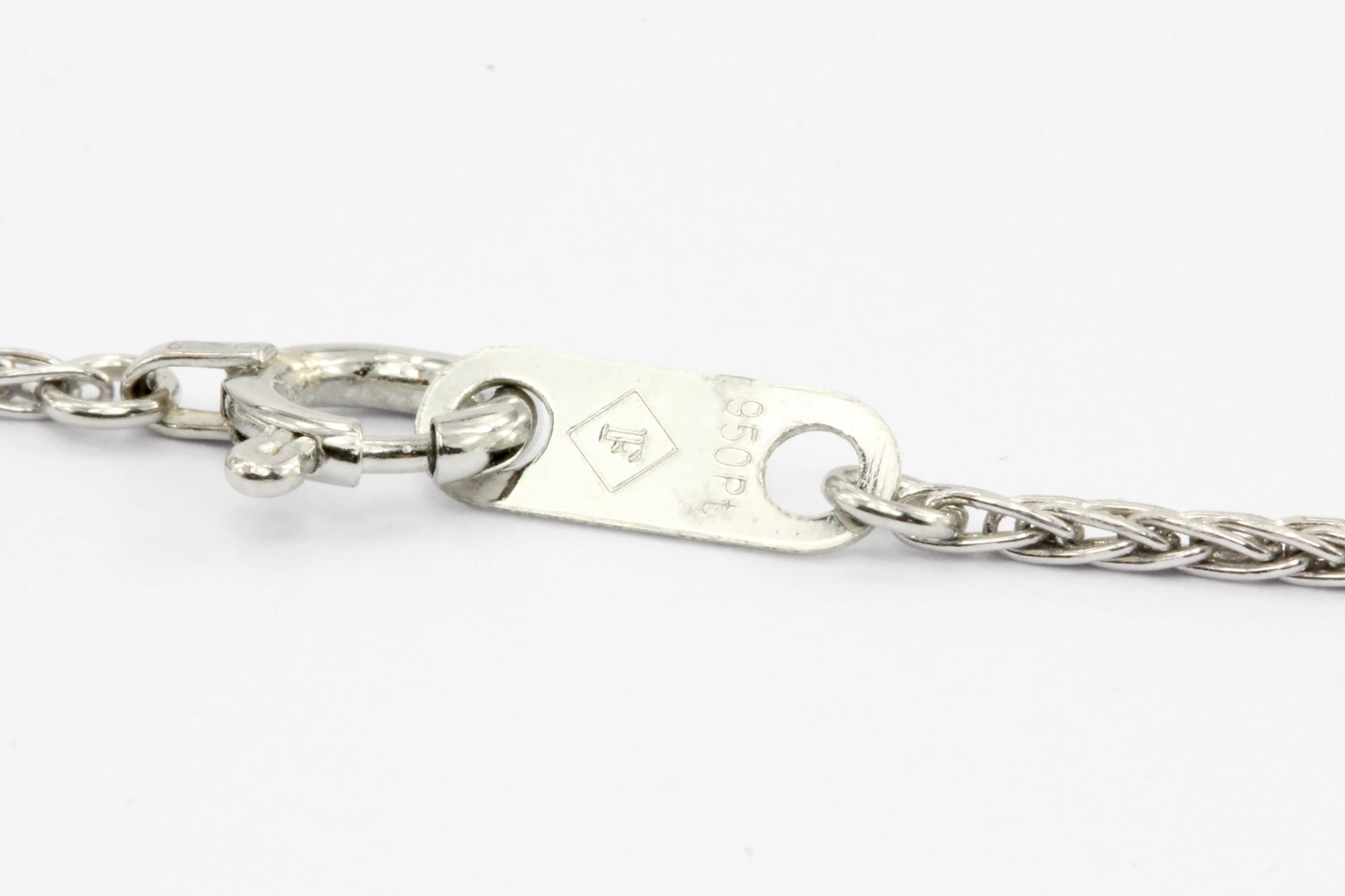 Platinum Diamond Heart Pendant Necklace 1CTW