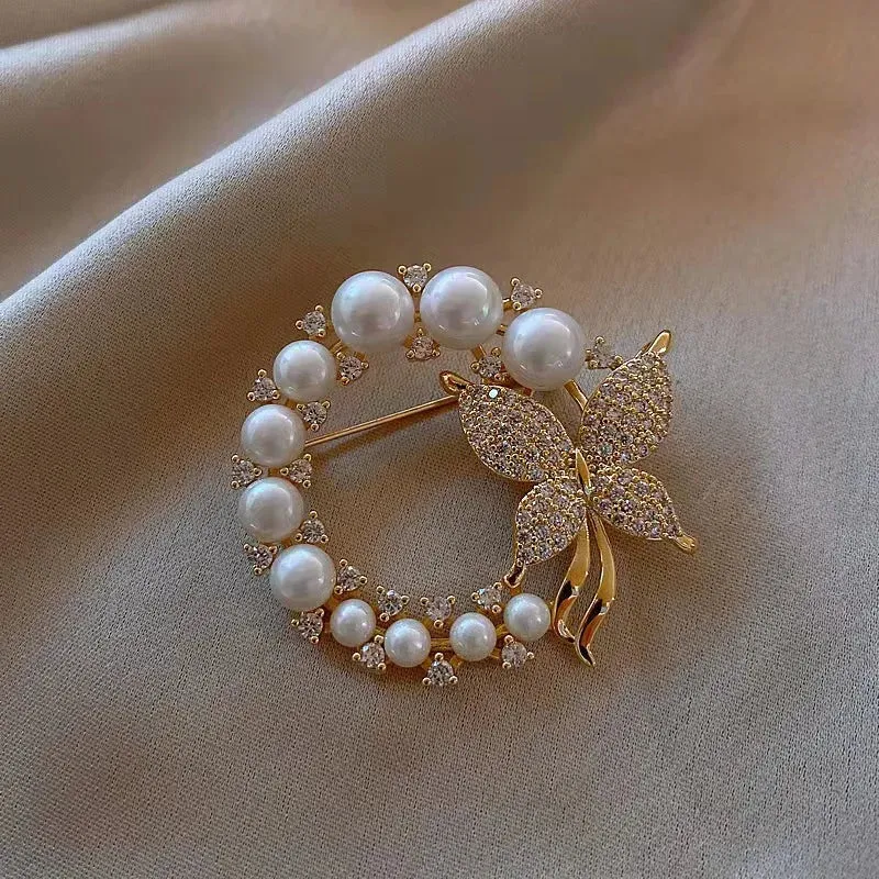 Rhinestone Queen Brooches For Women Crown Letters Party Office Brooch Pins