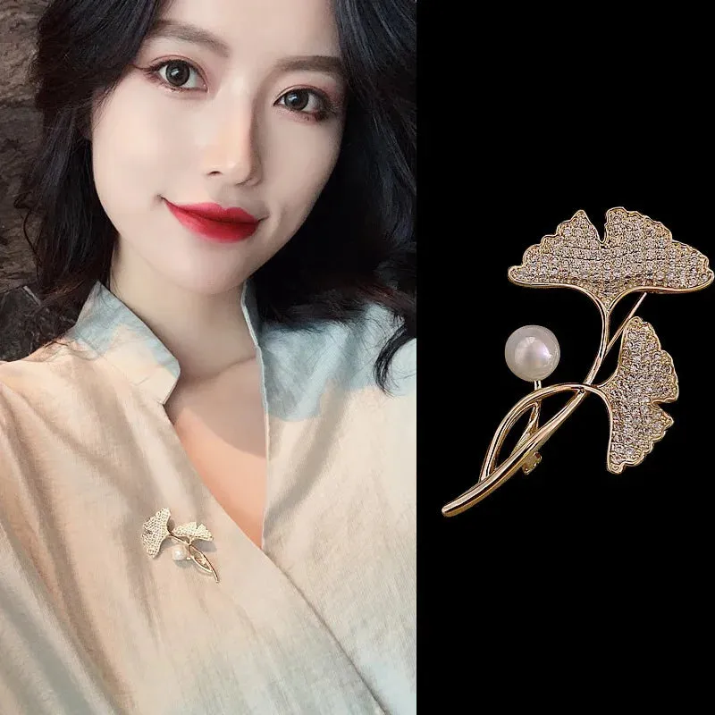 Rhinestone Queen Brooches For Women Crown Letters Party Office Brooch Pins