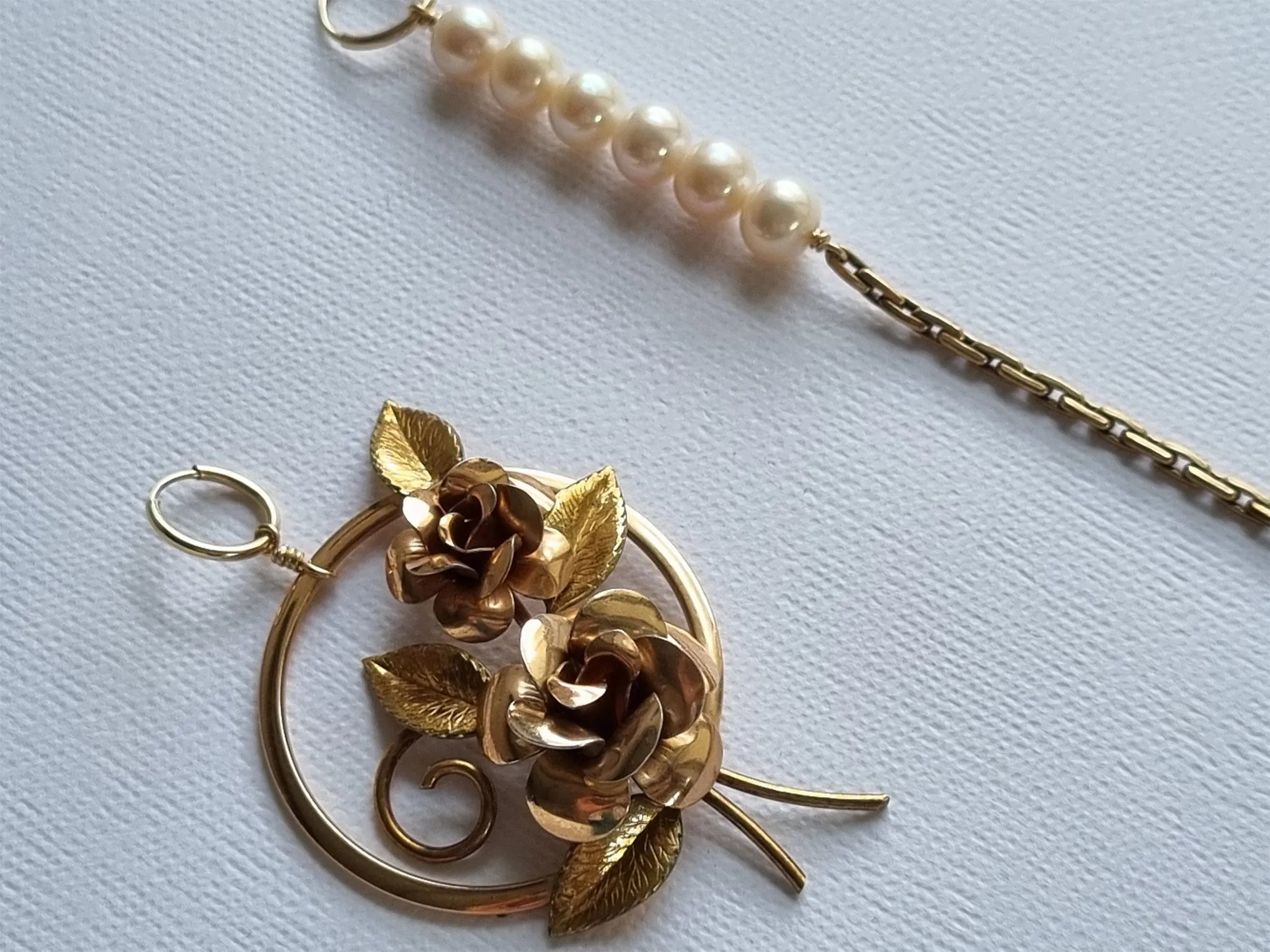 roses and pearls | asymmetric earrings