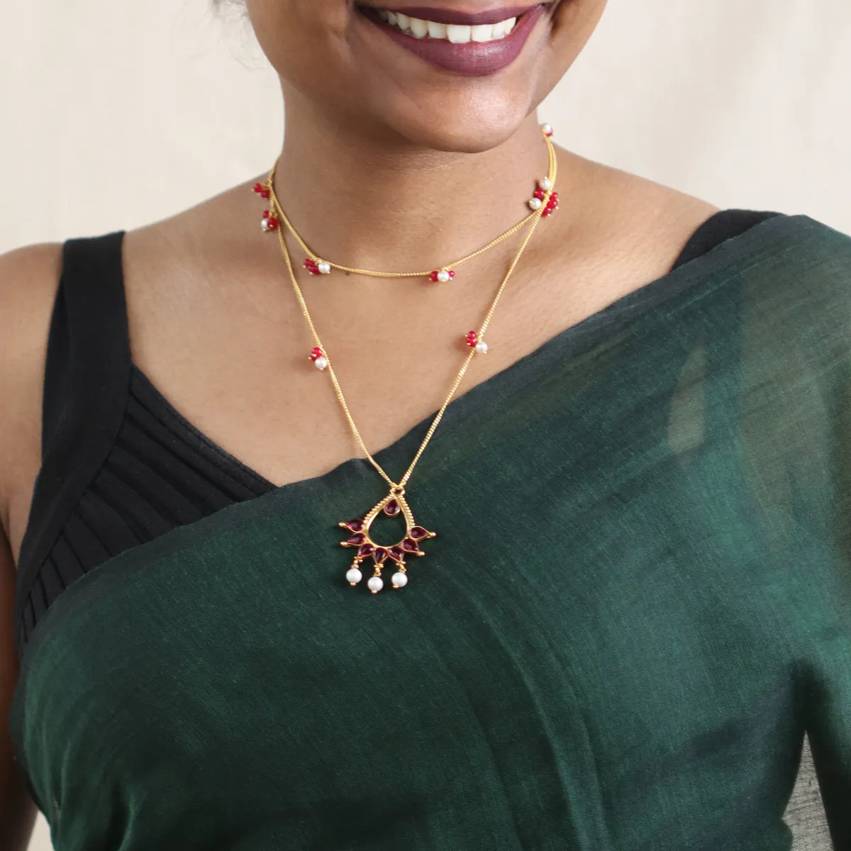 Silver Kempu Stone Pendant Necklace with Ruby (Gold Plated)