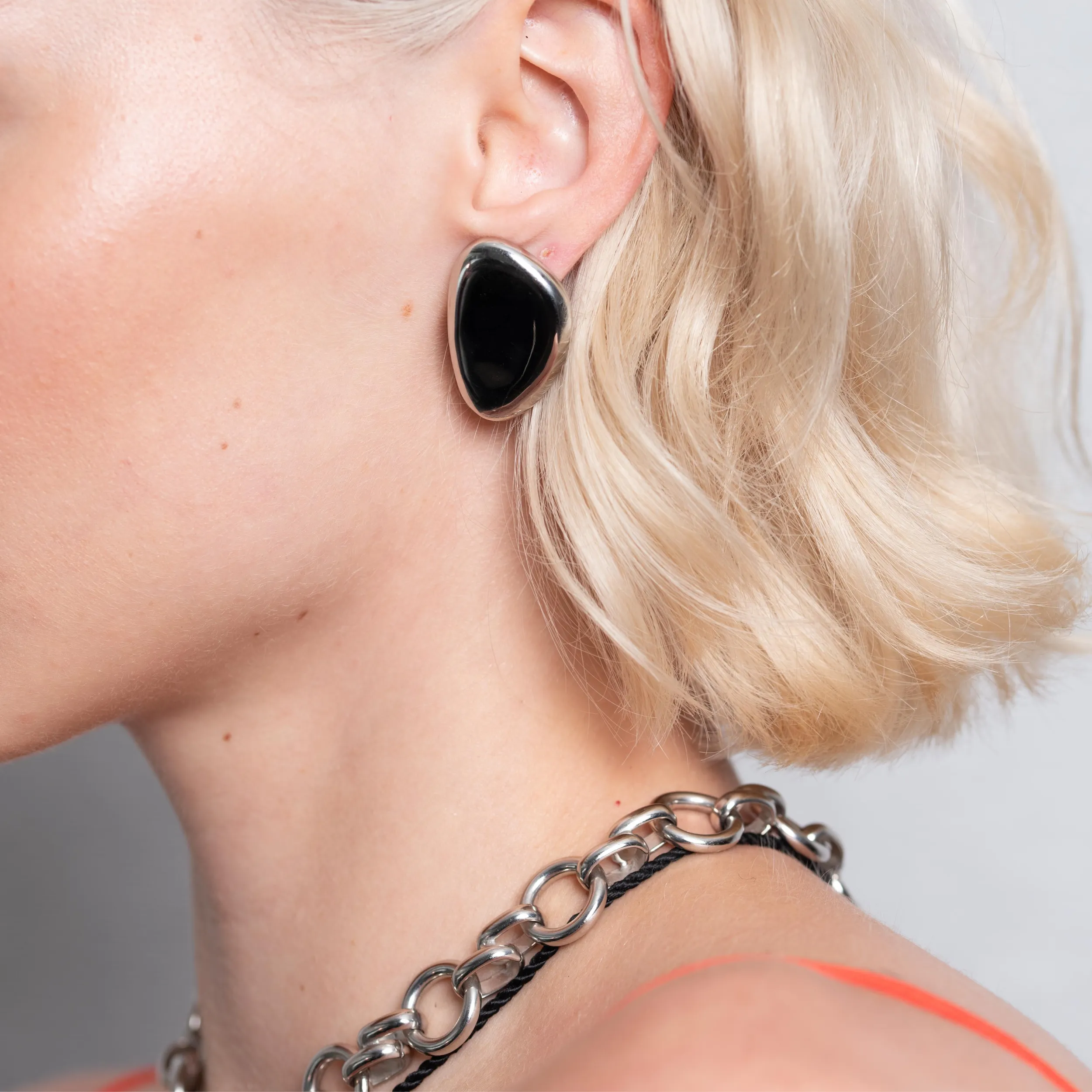 Small Oval Earrings, Silver
