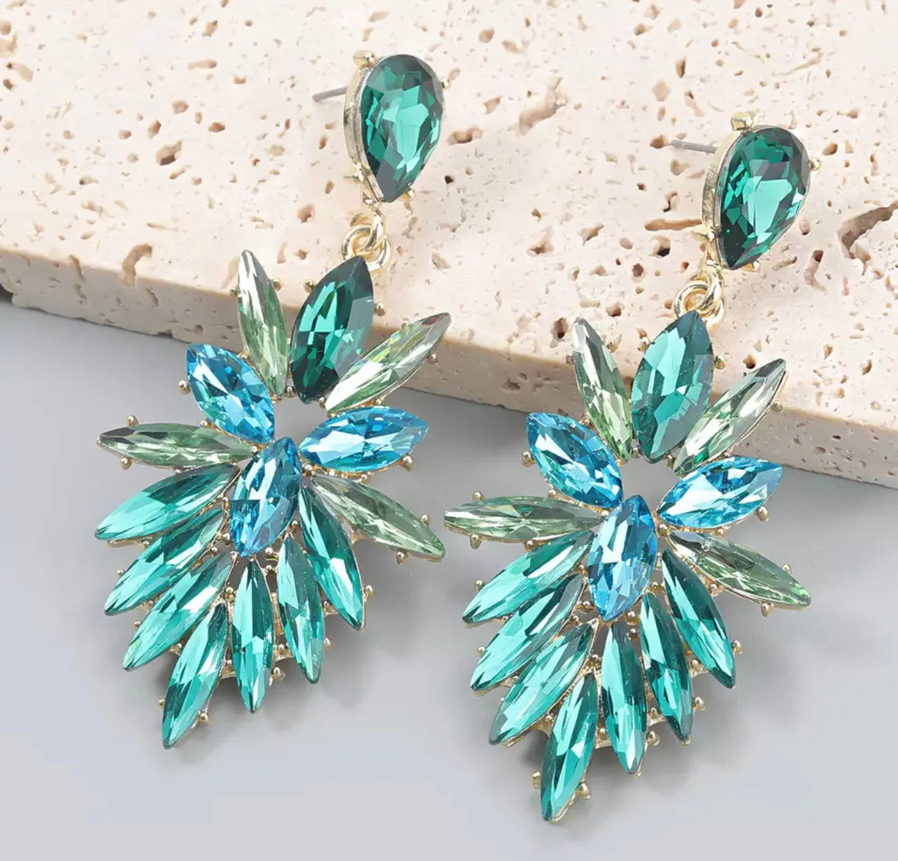 Sparkly earrings 220-13 | Erika Williner Designs