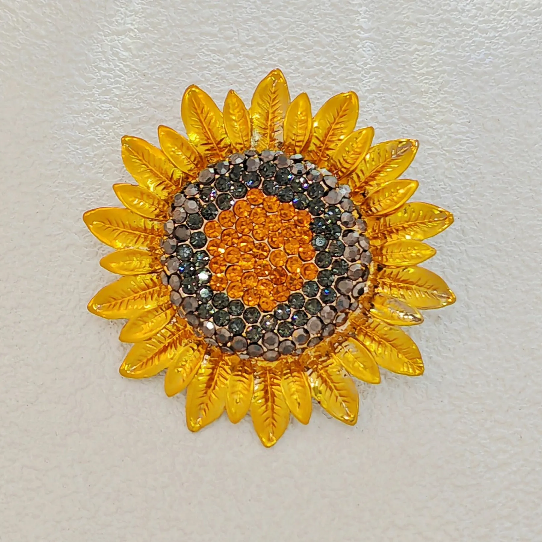 Stunning Metallic Petal Micro Pave Crystal Golden Sunflower Brooches Pin
