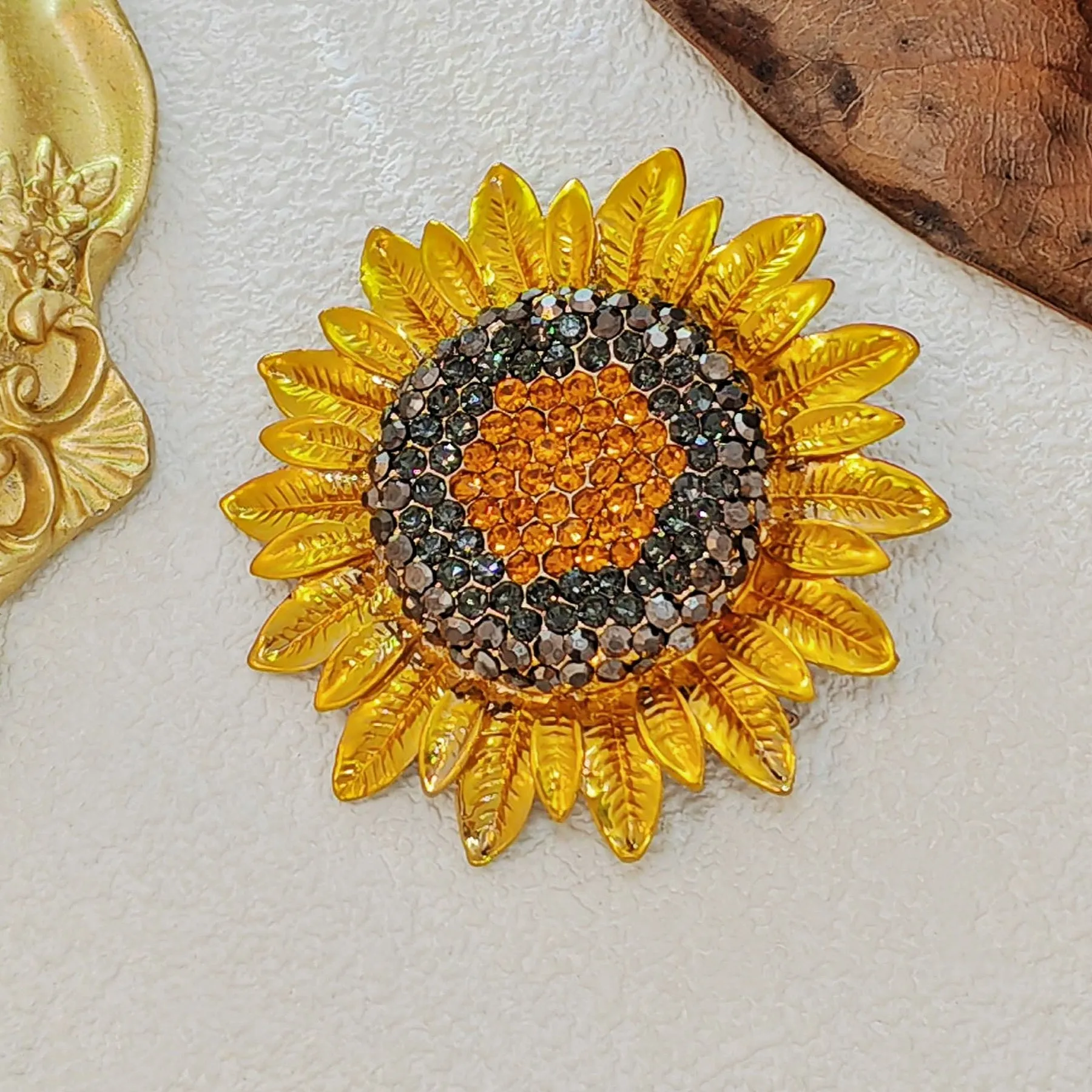 Stunning Metallic Petal Micro Pave Crystal Golden Sunflower Brooches Pin
