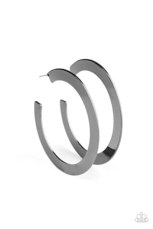 The Inside Track Black Paparazzi Earrings