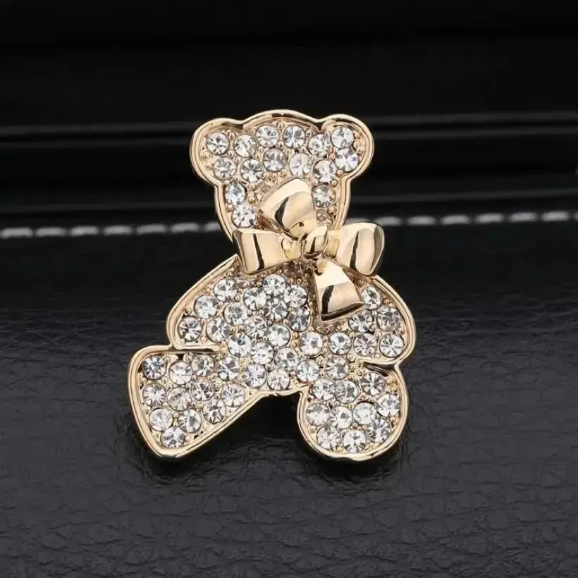 Trendy Croissant Brooches
