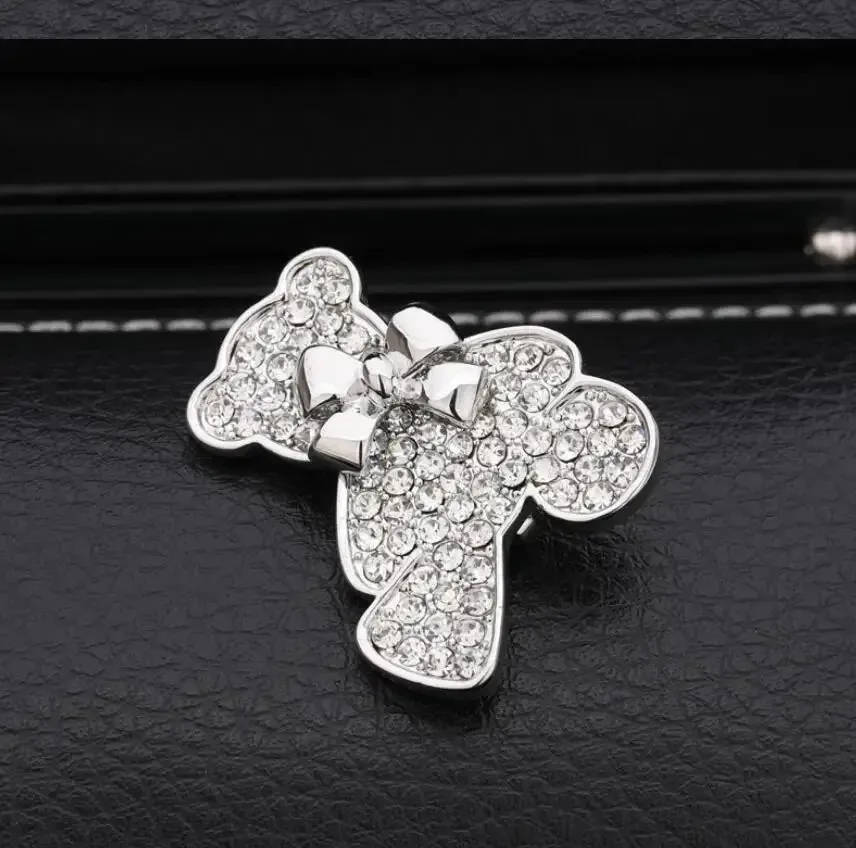 Trendy Croissant Brooches