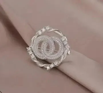 Trendy Croissant Brooches