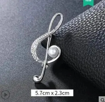 Trendy Croissant Brooches
