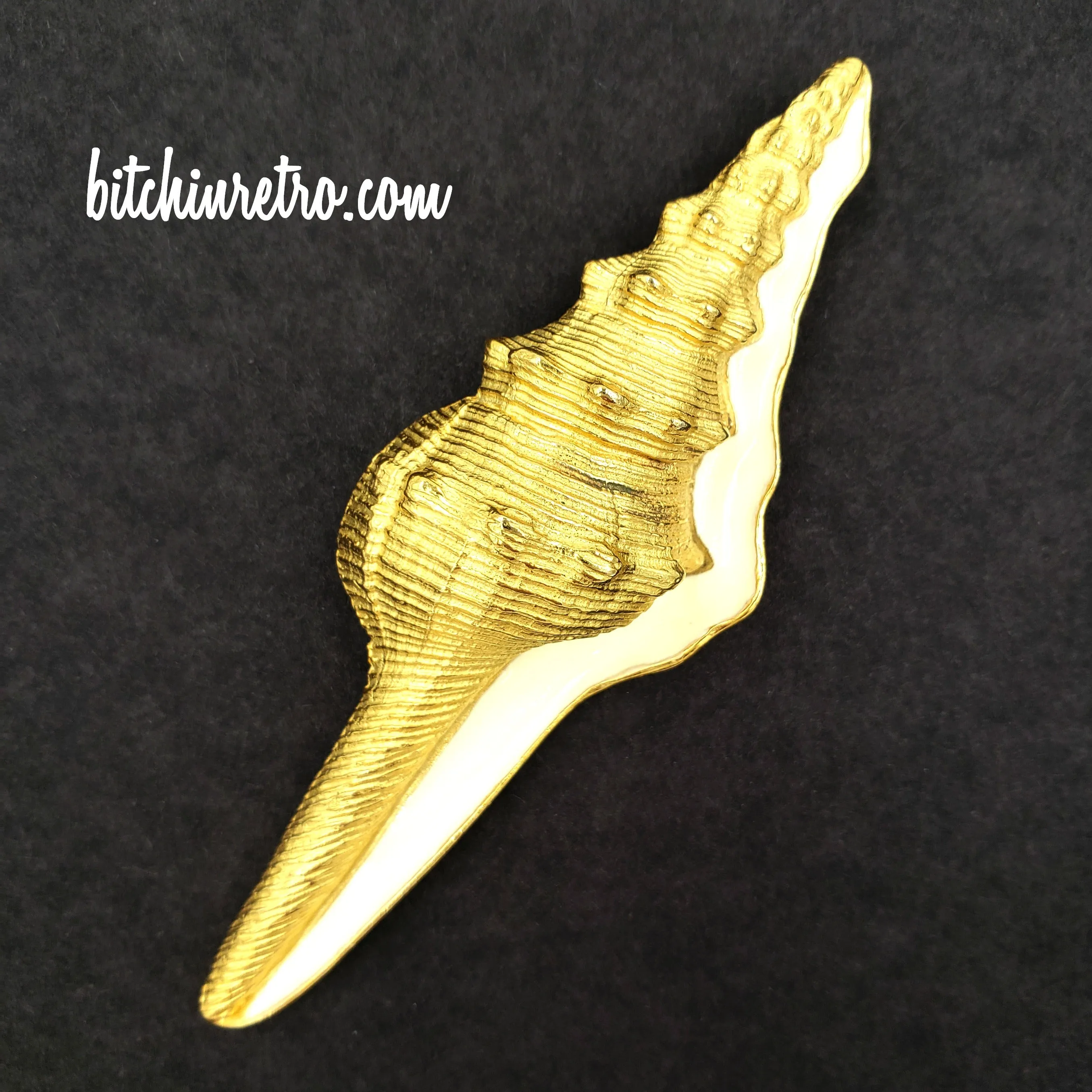 Trifari TM Vintage Conch Shell Brooch