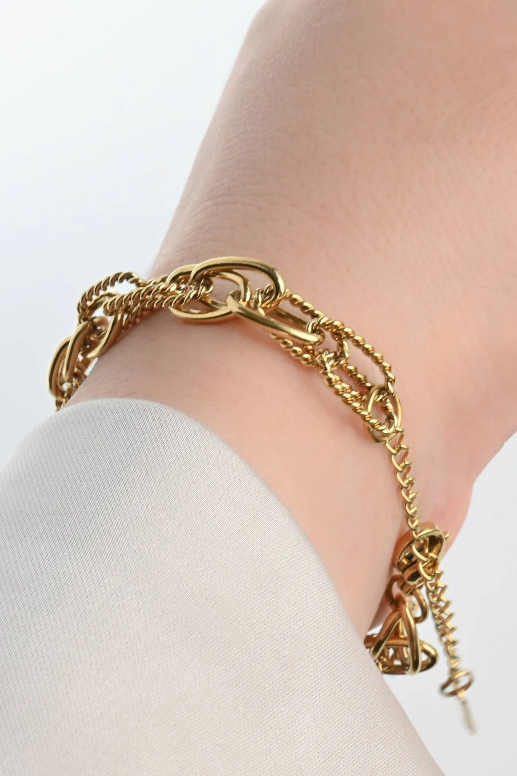 Twist Chain Bracelet