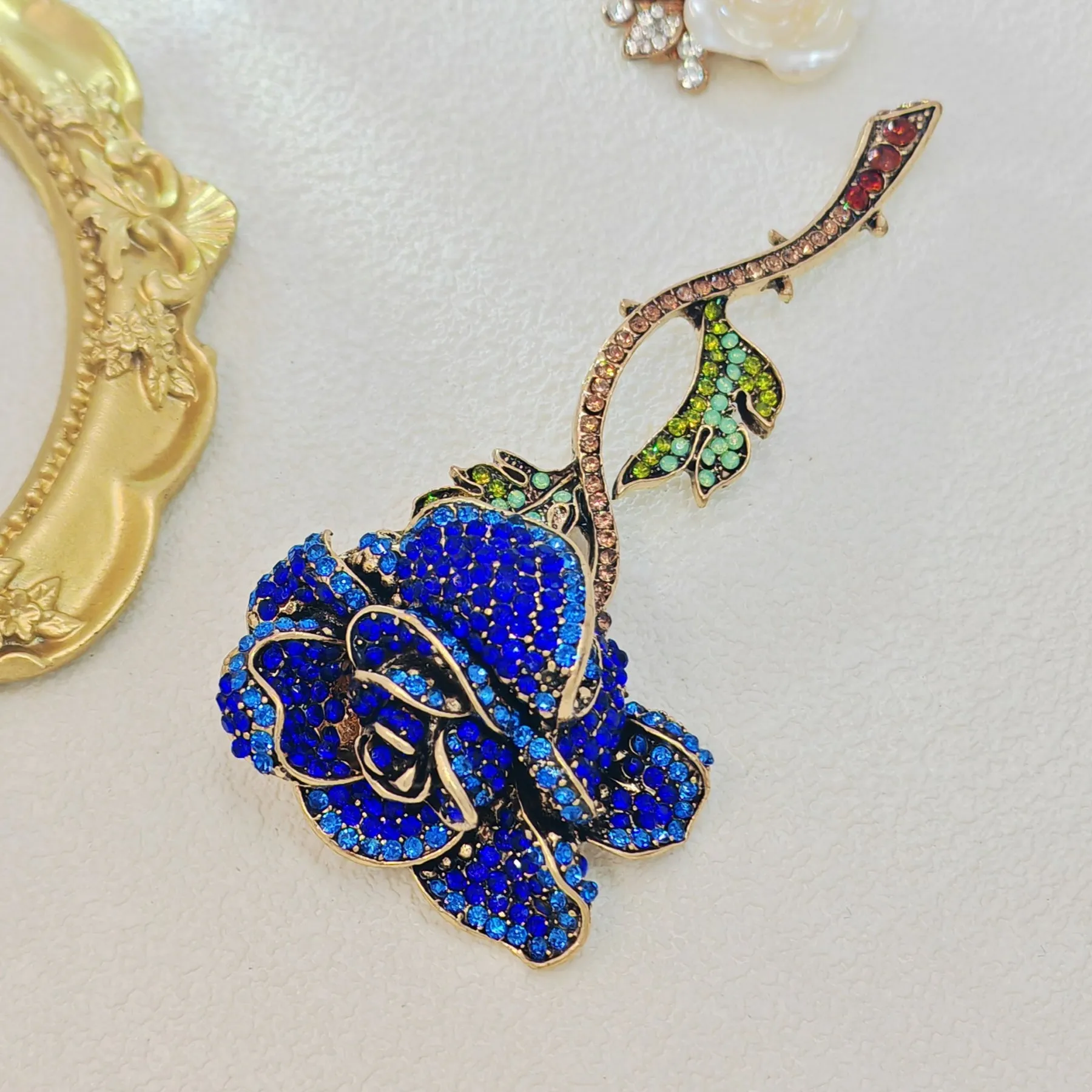 Vintage Blue Crystal Rhinestone Rose Flower Brooch Pin with Long Stem