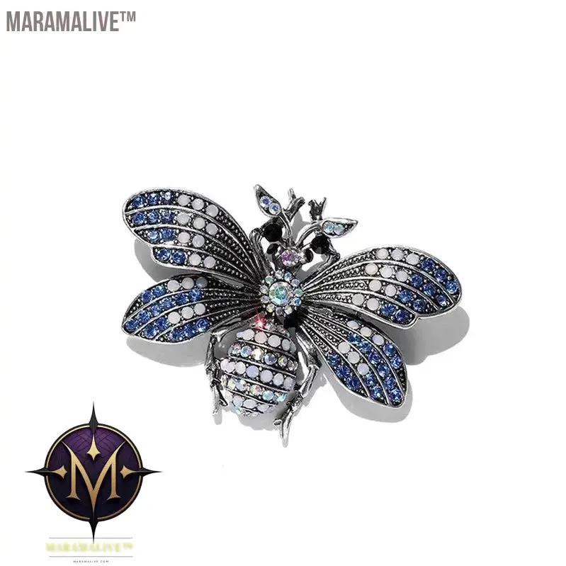 Vintage Insect Jewelry Shiny Zircon Butterfly Brooches Retro Pins Rhinestone Delicate Moth Brooches Pin