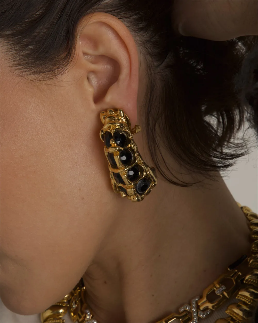 Vintage Kalinger Black Rhinestone Earrings