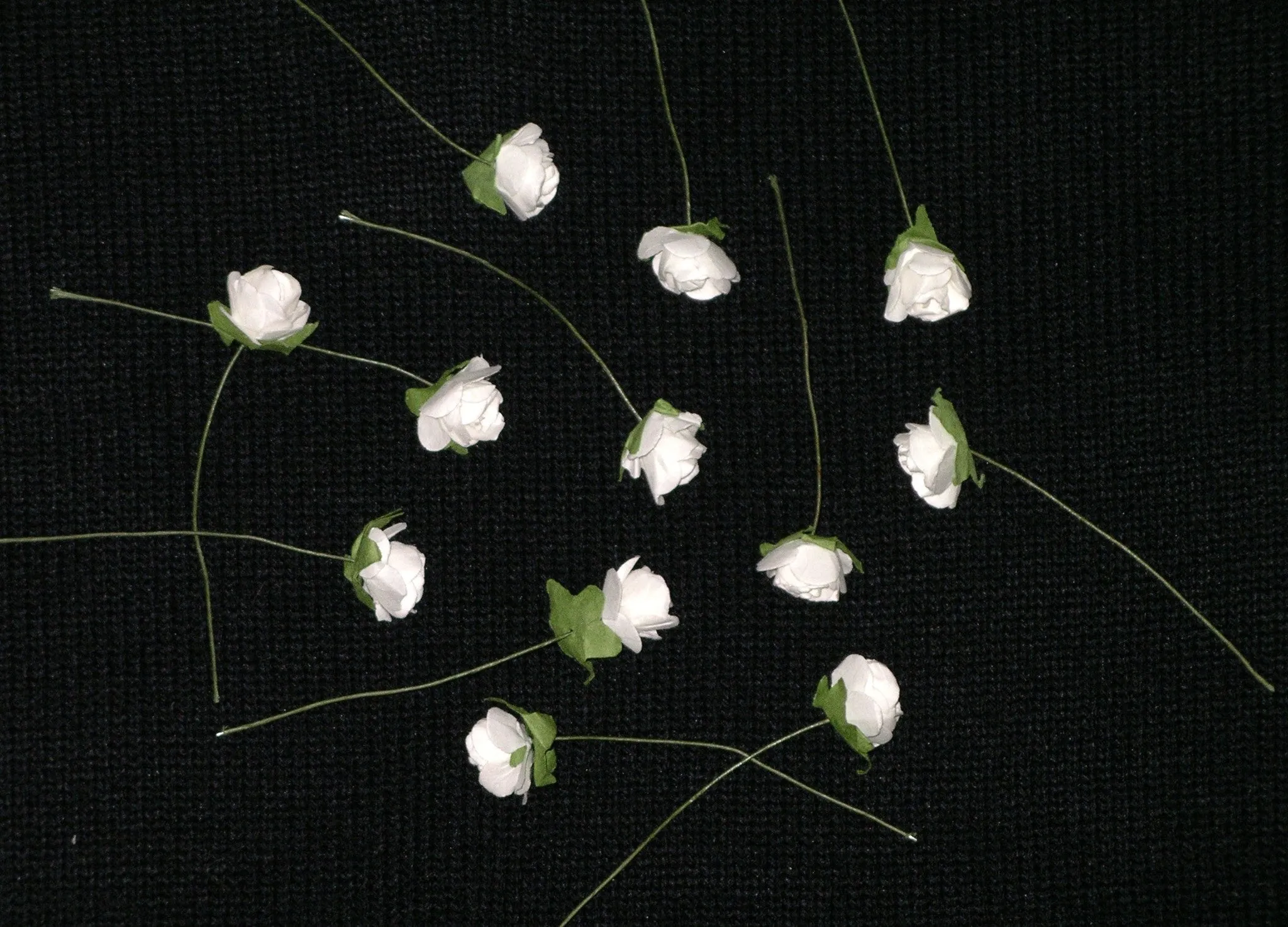 White Hair Flowers Wedding Headpiece Flowers For Braids Buns Ponytails Long Flowing Hair Wear Them Anywhere Necklace Bracelet Coachella